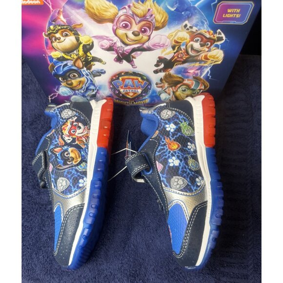 Nickelodeon Paw Patrol Kids Light-Up Sneakers Size 1 With Box - Picture 5 of 5